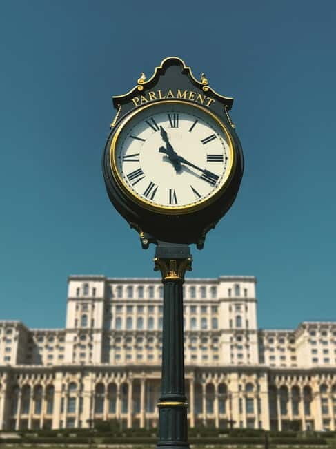 Bucharest: Parliament, Unirii Main Square & Mogosoaia Palace - An In-Depth Look at the Bucharest Tour