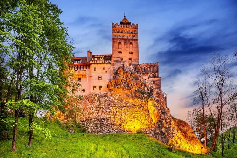 Bucharest: Peles & Dracula's Castle and Brasov Full-Day Trip - Peles Castle: A Fairy Tale In Stone
