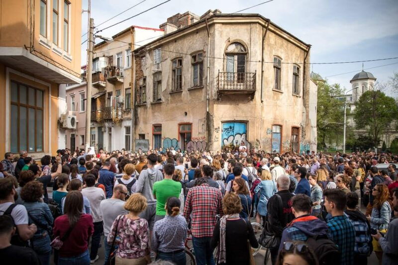 bucharest-personalised-walking-tour-with-a-local-guide