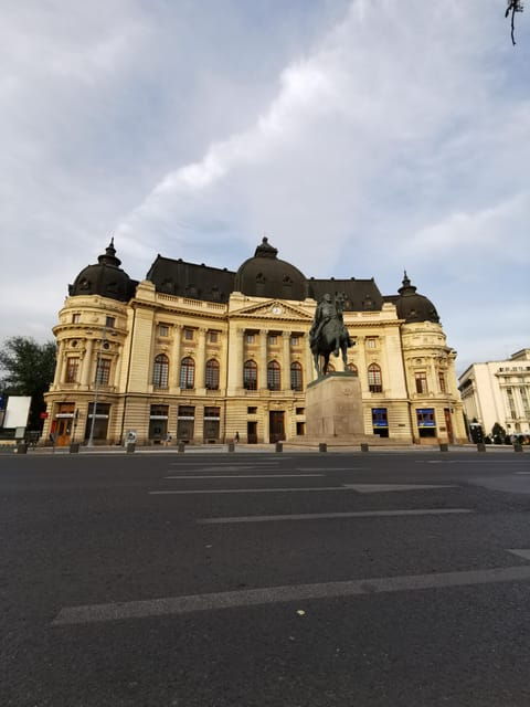 bucharest-private-city-tour-with-visits-and-photo-stops