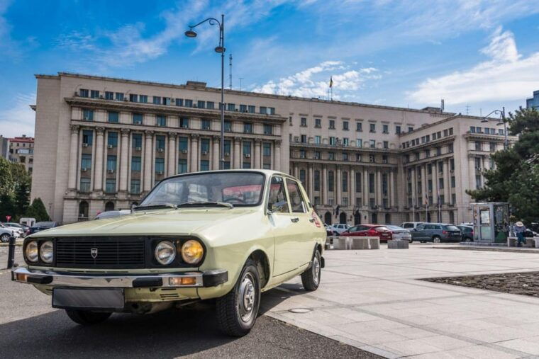 bucharest-private-communist-tour-in-a-romanian-vintage-car