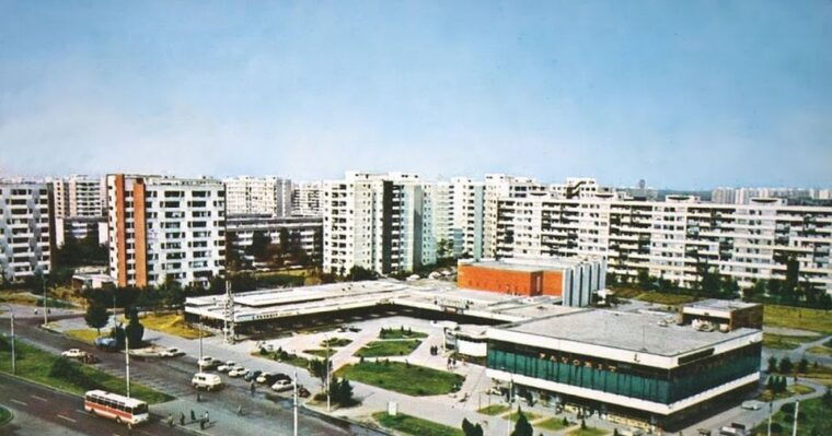 bucharest-private-three-neighborhoods-tour-by-vintage-car