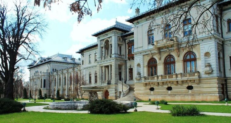 bucharest-private-three-neighborhoods-tour-by-vintage-car
