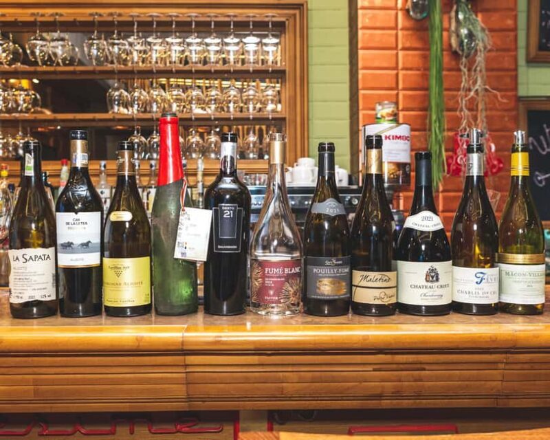 Bucharest: Romanian Lunch Offer & Sparkling Wine - The Experience: A Taste of Romanian Cuisine with Style