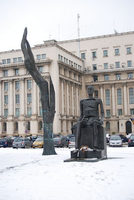 bucharest-sightseeing-tour