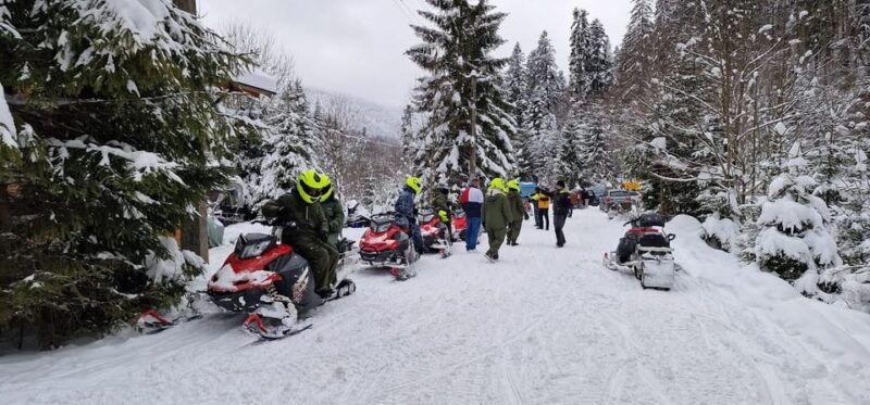 bucharest-snowmobile-tour-with-peles-castle-and-cable-car