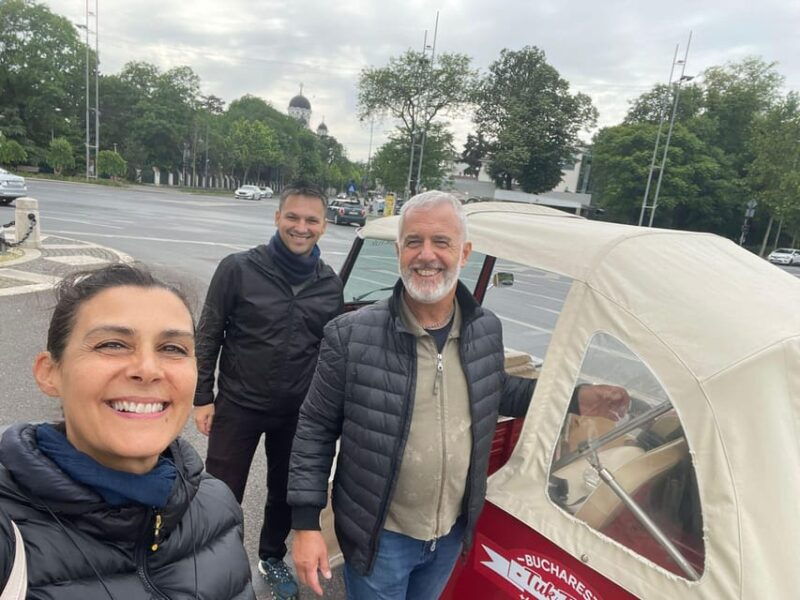 bucharest-tuk-tuk-city-tour