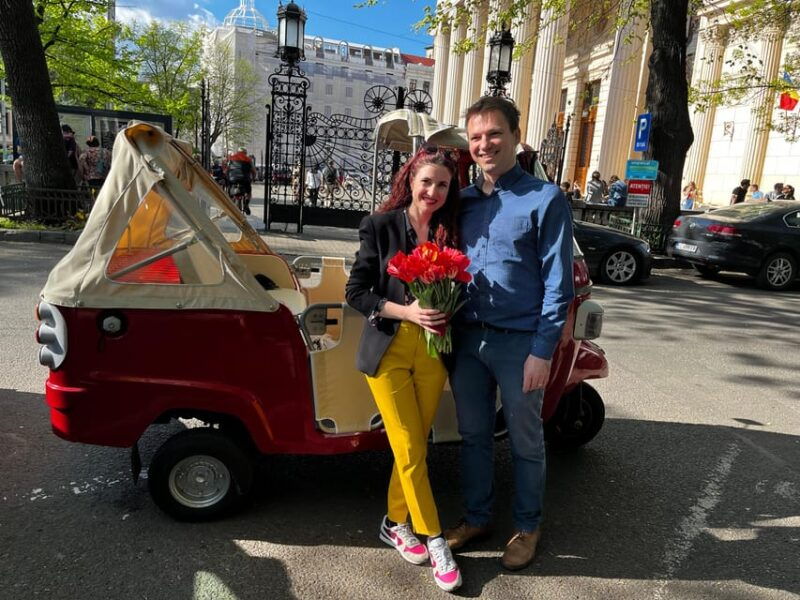 bucharest-tuk-tuk-city-tour