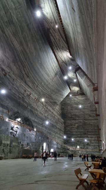 bucharest-unique-adventure-to-salt-mines-mud-volcanoes