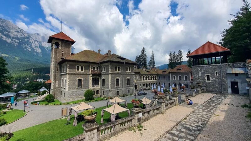bucharest-wednesday-dracula-peles-3-castles-tour-1-day