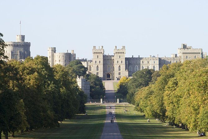 buckingham-palace-and-windsor-castle-tour-from-london