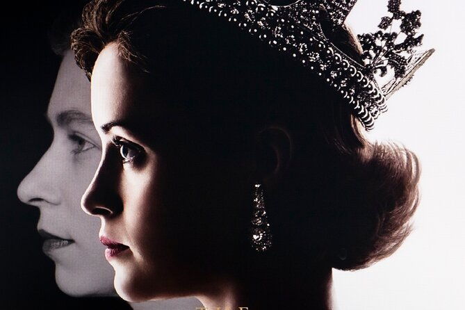 buckingham-palace-changing-of-the-guard-thames-boat-ride