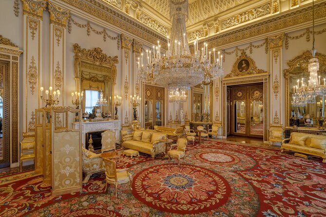 Buckingham Palace Entrance Ticket & British Royalty Guided Tour - Who Should Book?