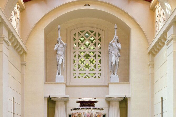 buckingham-palace-the-kings-gallery-admission-ticket-2