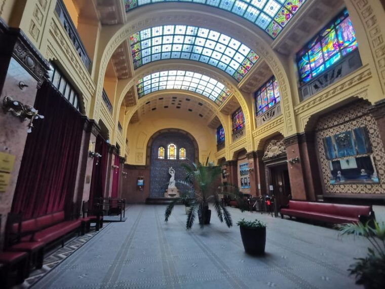 budapest-2-5-hour-hidden-sights-private-bike-tour