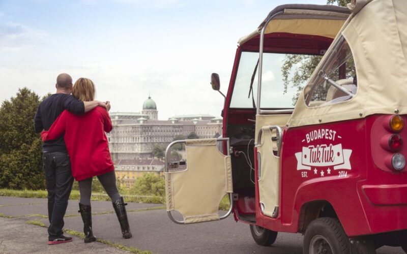 budapest-2-hour-private-tuktuk-tour