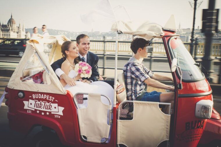 budapest-2-hour-private-tuktuk-tour