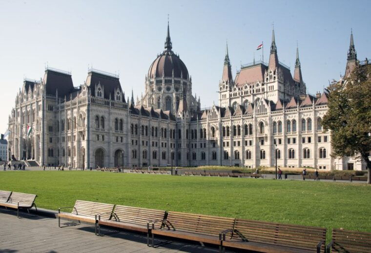 budapest-3-hour-private-walking-tour-with-route-options