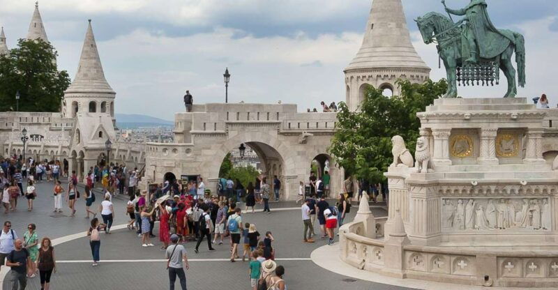 budapest-3-hour-walking-tour-in-italian