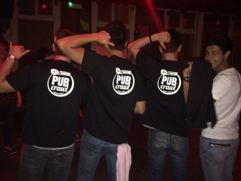 budapest-5-hour-pub-crawl-through-ruin-bars