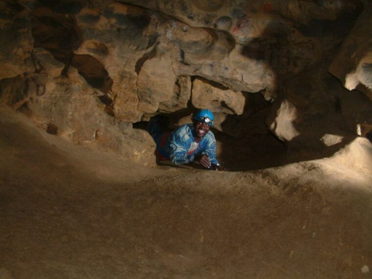 budapest-adventure-caving-tour-with-guide