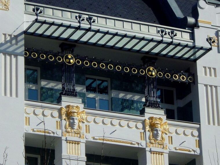 budapest-art-nouveau-walking-tour-3