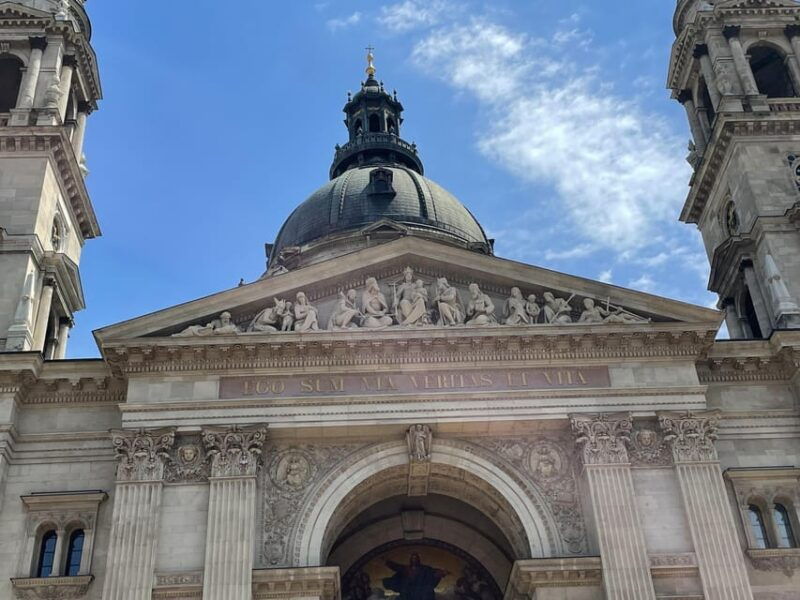 budapest-assist-the-authorities-outdoor-escape-room-game