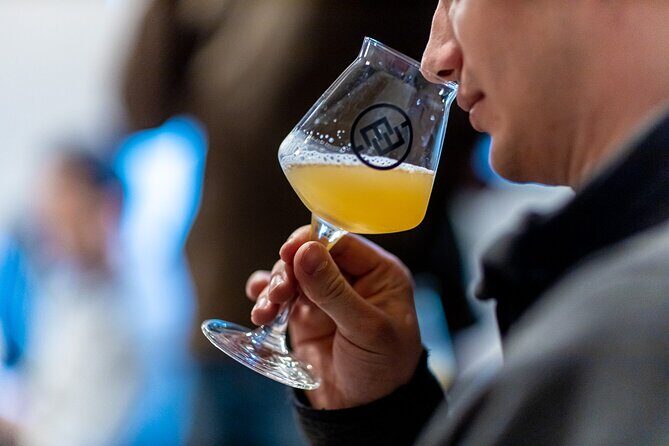 Budapest Beer Experience: 2-Hour Guided Craft Beer Tasting - Exploring the Budapest Beer Experience