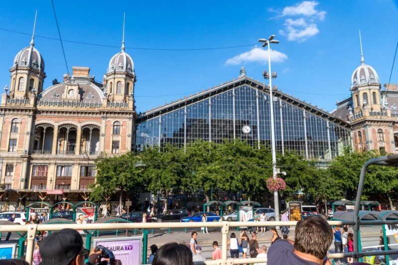 budapest-big-bus-hop-on-hop-off-sightseeing-tour