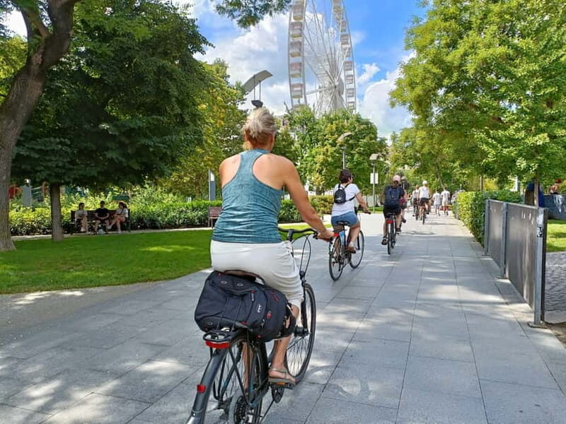 Budapest Bike Tour with a Hungarian Goulash - Who Will Love This Tour?