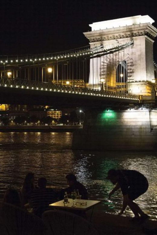 budapest-boat-cruise-at-night-with-a-drink-your-own-driver