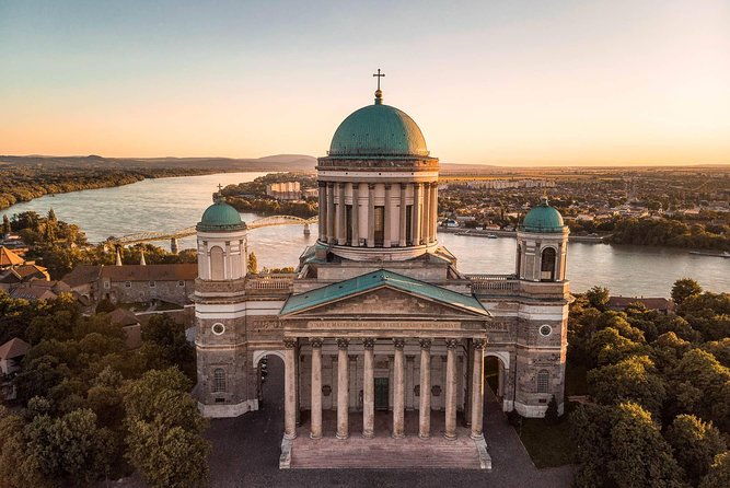 budapest-bratislava-one-way-sightseeing-transfer