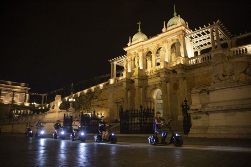 budapest-buda-castle-e-scooter-evening-tour
