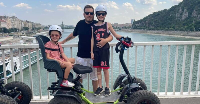 budapest-buda-highlights-guided-tour-on-electric-ezraider