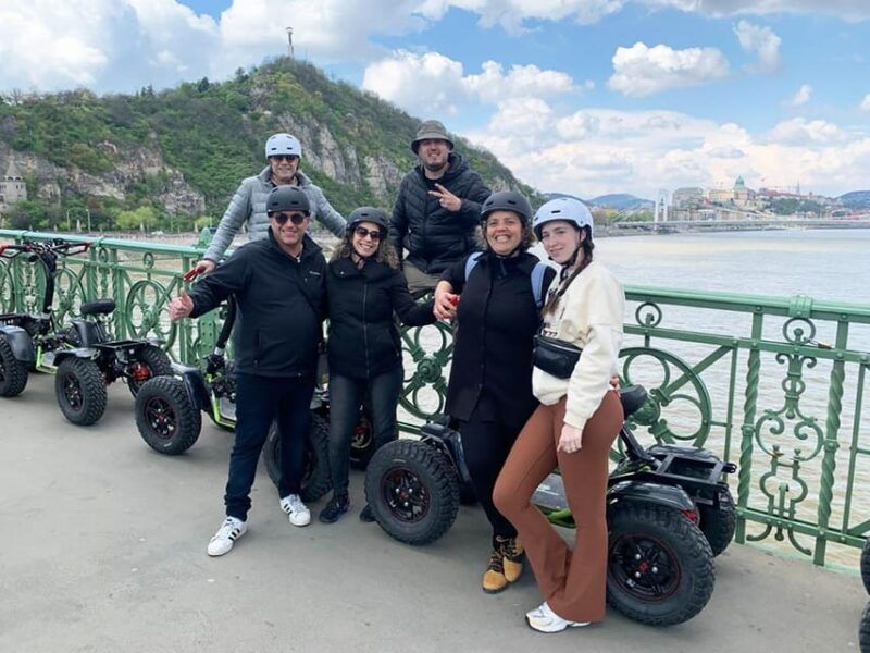 budapest-buda-highlights-guided-tour-on-electric-ezraider