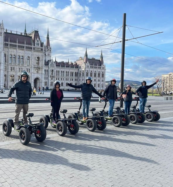 budapest-buda-highlights-guided-tour-on-electric-ezraider