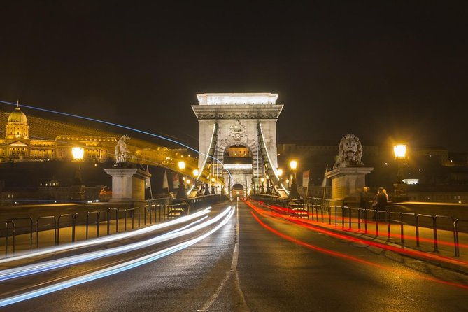 budapest-by-night-private-driving-tour