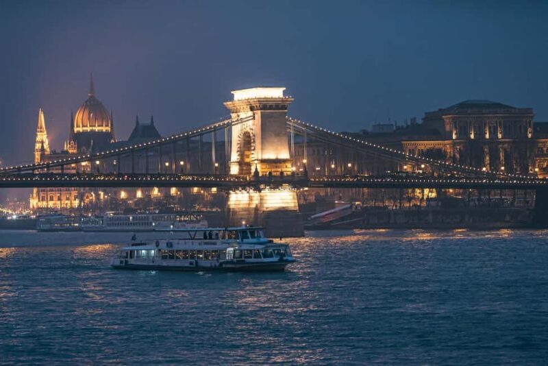 Budapest: By Night Sightseeing Cruise with Welcome Drink - Final Thoughts