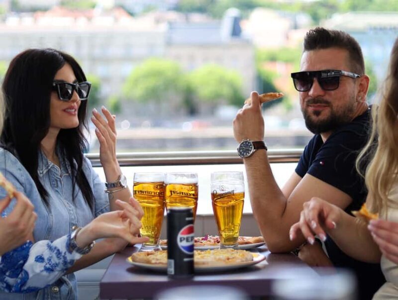 Budapest: Catamaran Pizza Cruise - FAQ
