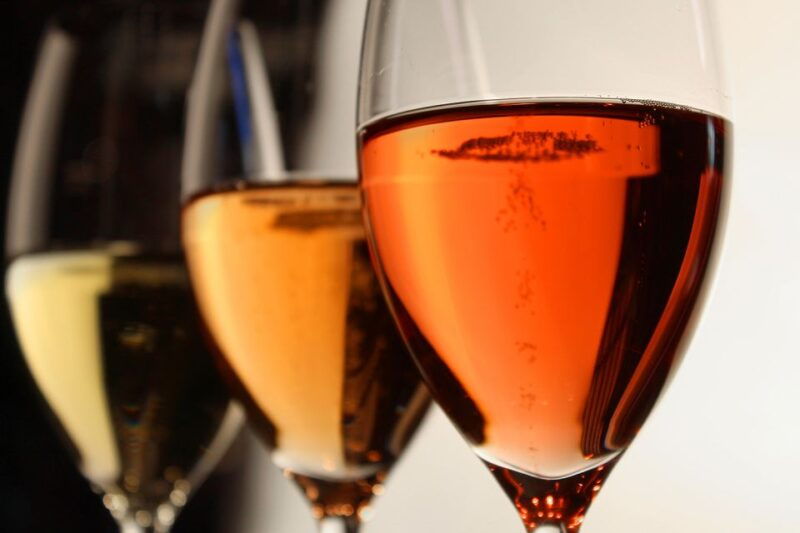 budapest-champagne-tasting-at-etoile-champagne-bar-snacks