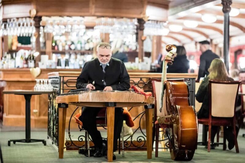Budapest: Christmas and Holiday Danube Dinner Cruise - Final Thoughts