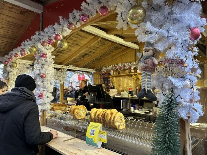 budapest-christmas-market-guided-walking-tour-with-tastings
