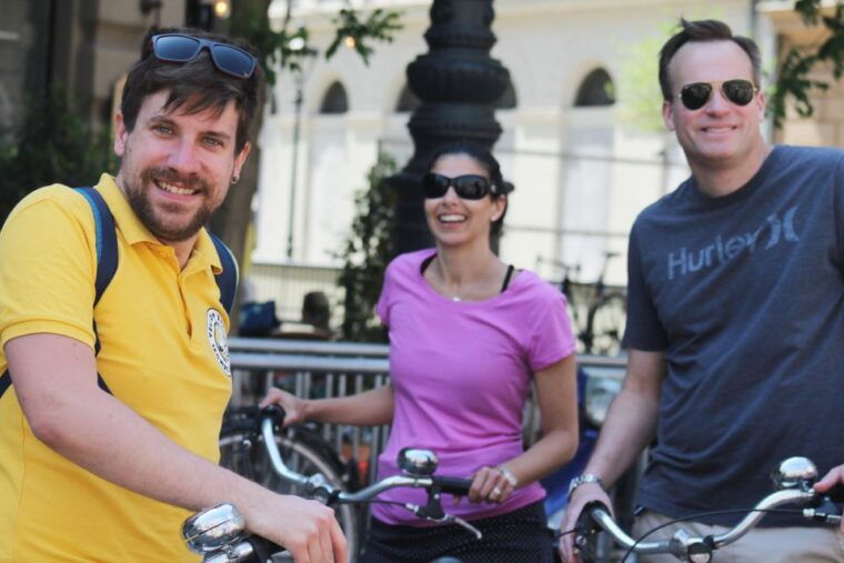 budapest-city-bike-tour-with-coffee-stop
