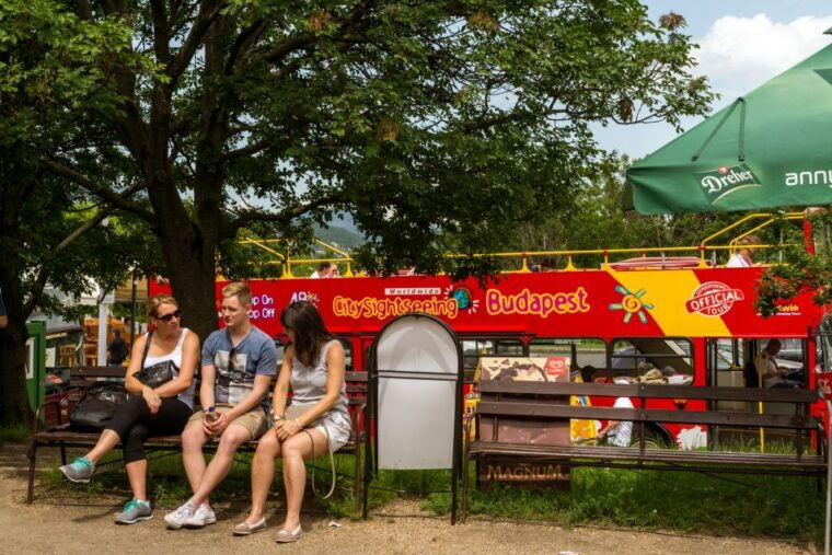 budapest-city-sightseeing-hop-on-hop-off-bus-tour-extras