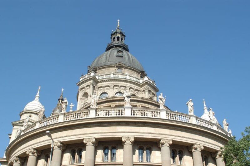 budapest-classical-music-concerts-in-st-stephens-basilica