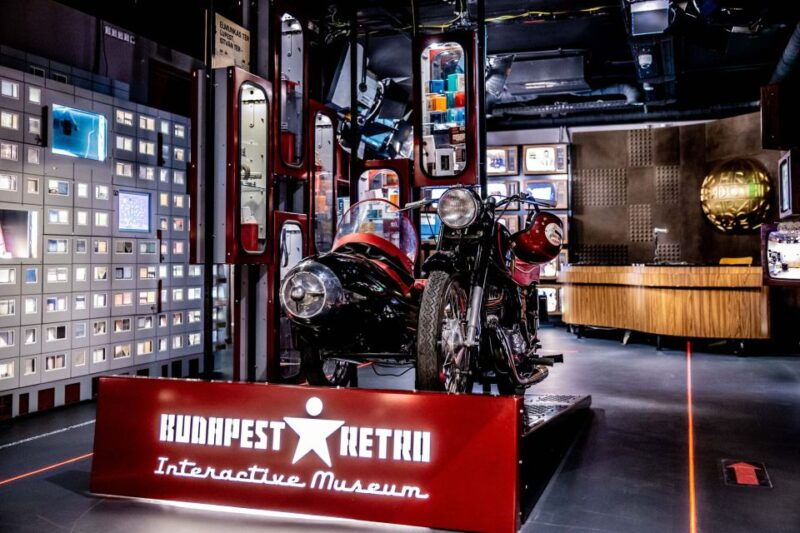 budapest-communist-history-tour-with-house-of-terror-option
