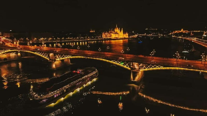 Budapest: Cruisin' Boat Party x Prime FM | Sébastien Léger - FAQs