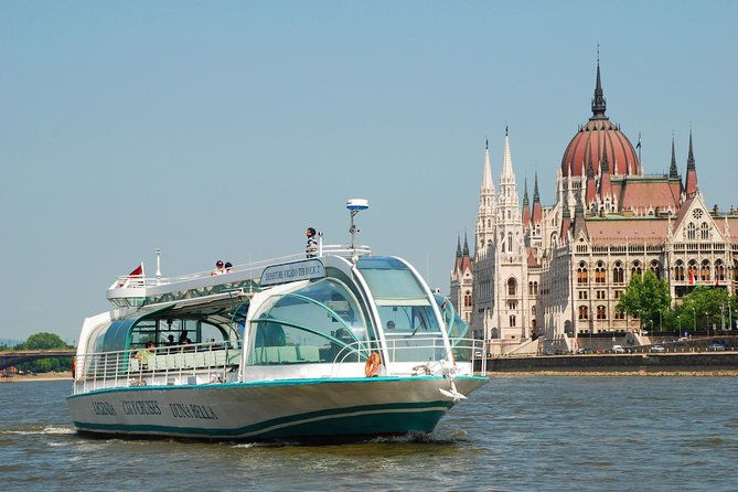 budapest-danube-sightseeing-cruise-with-drink-and-audio-guide
