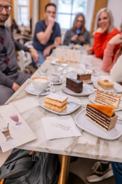 budapest-eat-the-street-food-tour-with-wine-tasting