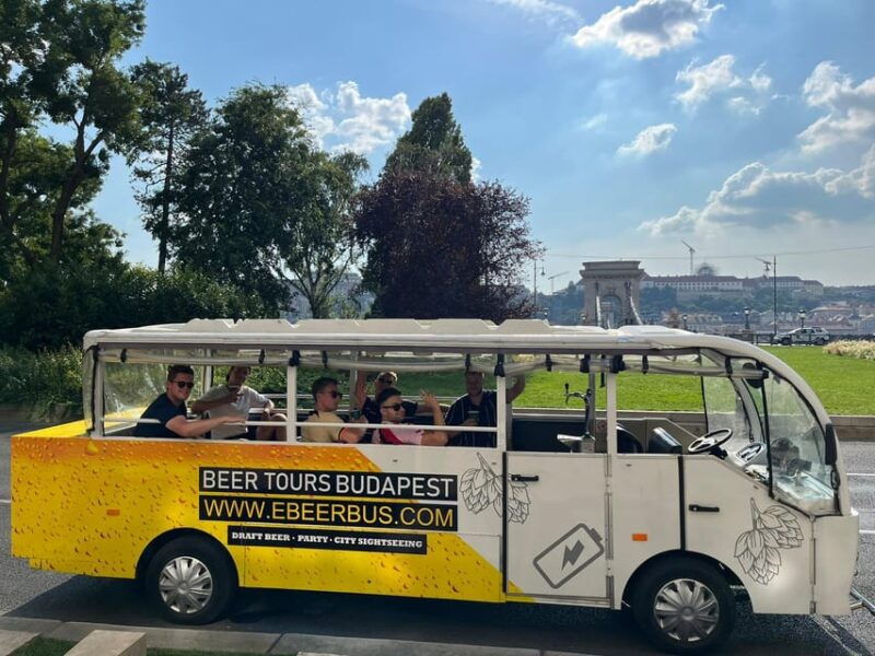 budapest-ebeerbus-sightseeing-tour